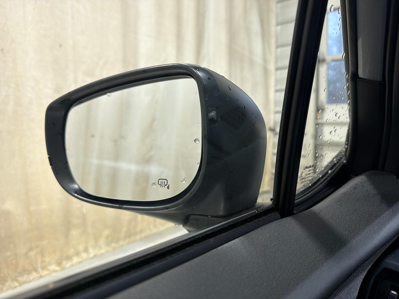 Subaru Forester Premium AWD 2025