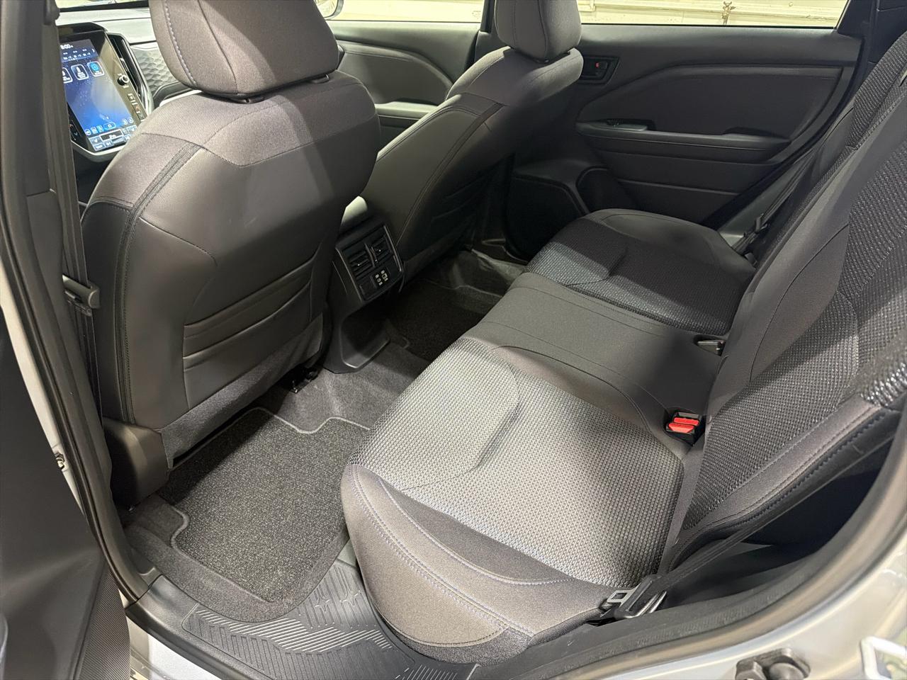 Subaru Forester Premium AWD 2025