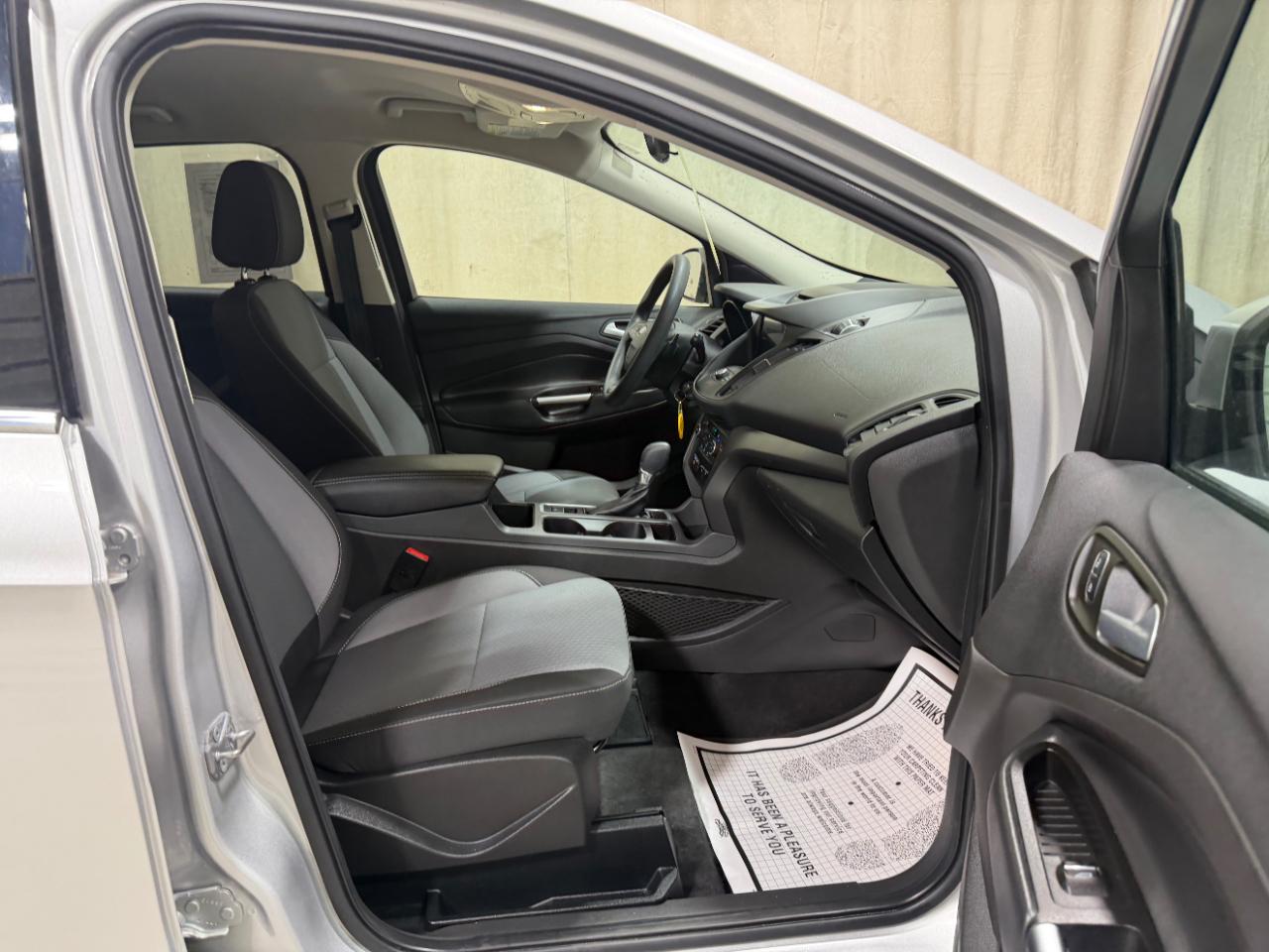 Ford Escape SE FWD 2017