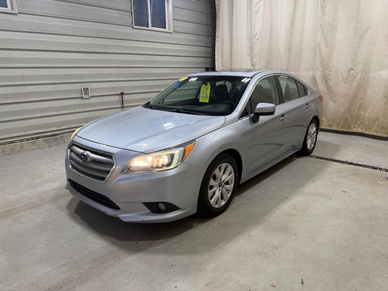Subaru Legacy 4dr Sdn 2.5i Premium PZEV 2016