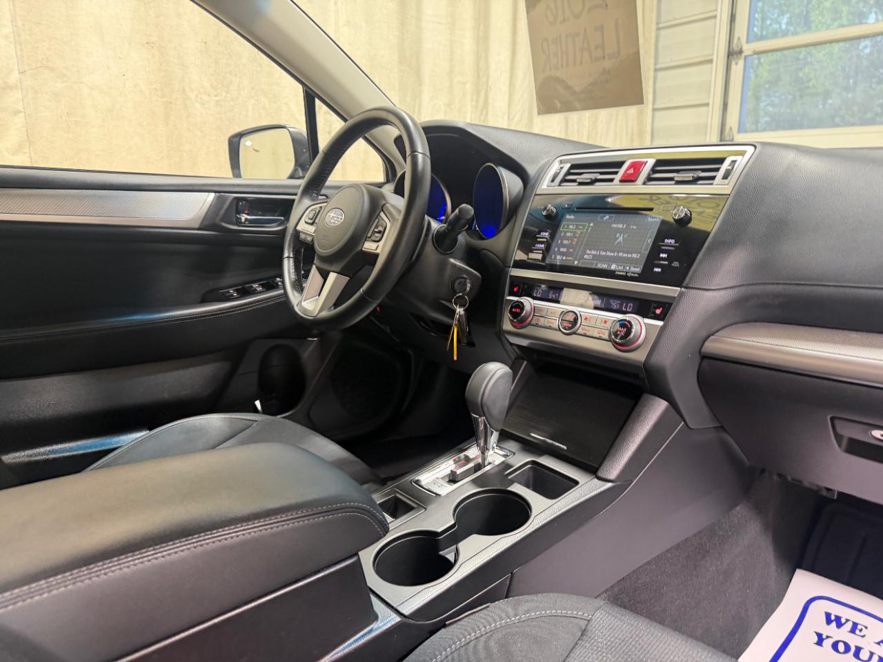 Subaru Legacy 4dr Sdn 2.5i Premium PZEV 2016