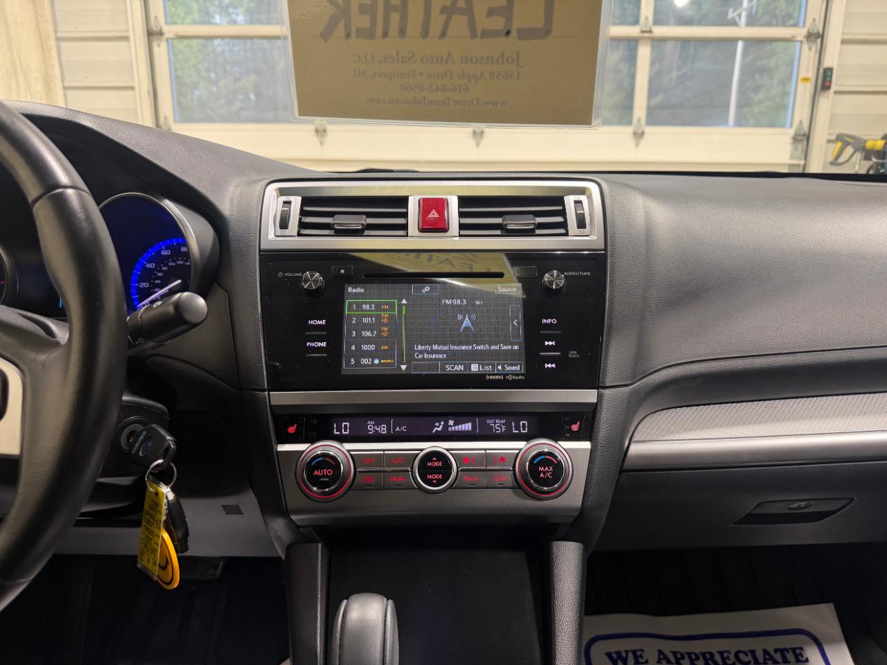 Subaru Legacy 4dr Sdn 2.5i Premium PZEV 2016