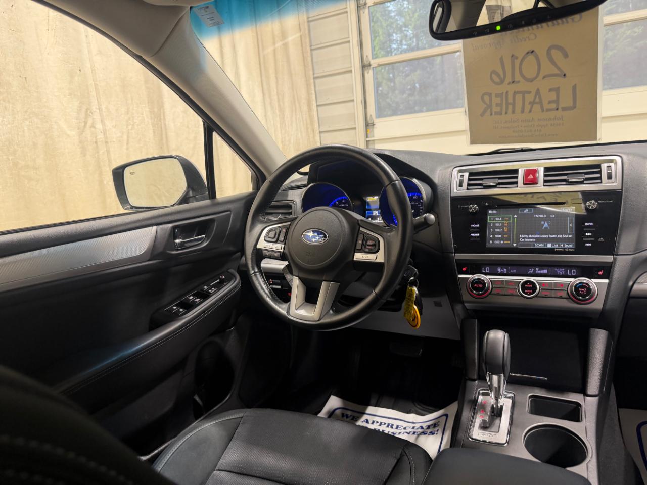 Subaru Legacy 4dr Sdn 2.5i Premium PZEV 2016