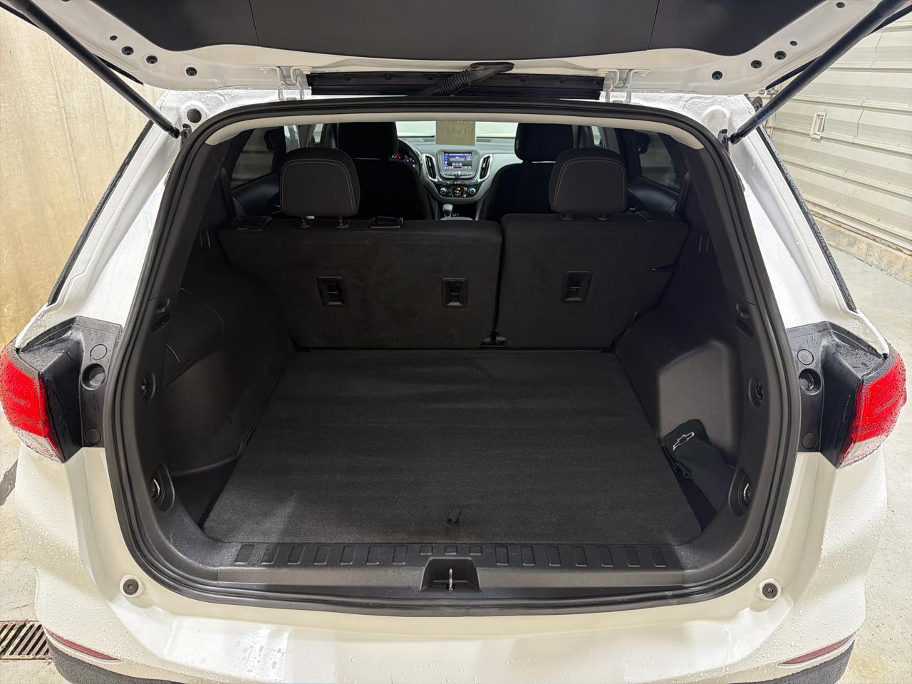 Chevrolet Equinox FWD 4dr LS w/1FL 2023