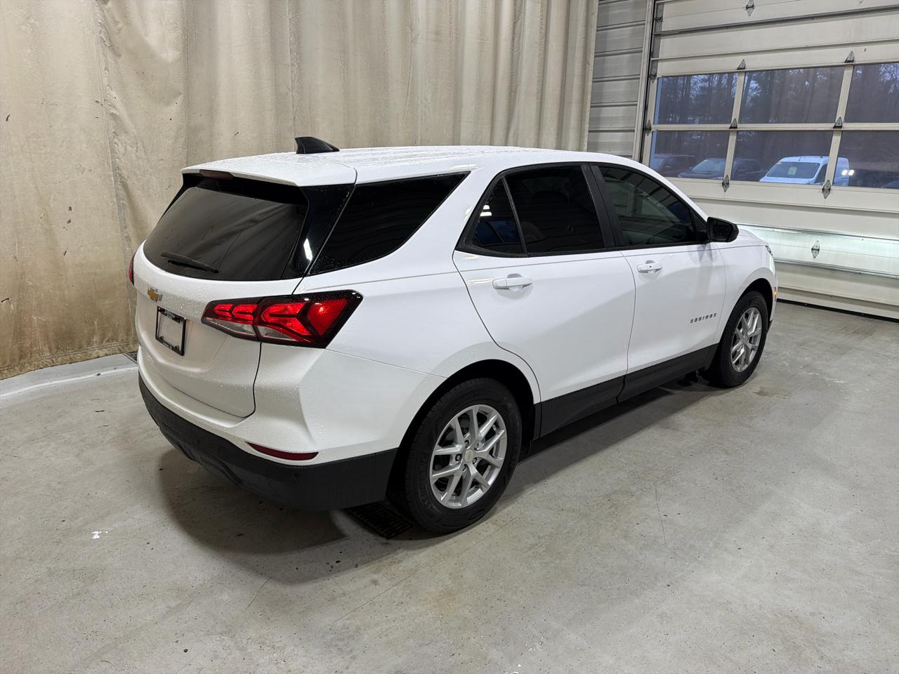 Chevrolet Equinox FWD 4dr LS w/1FL 2023