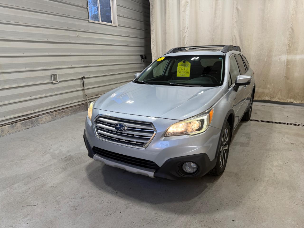 Subaru Outback 4dr Wgn 2.5i Limited 2015