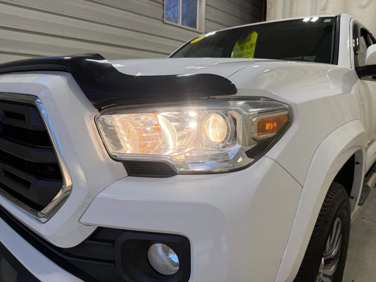 Toyota Tacoma 4WD TRD Sport Double Cab 5' Bed V6 AT (Natl) 2019