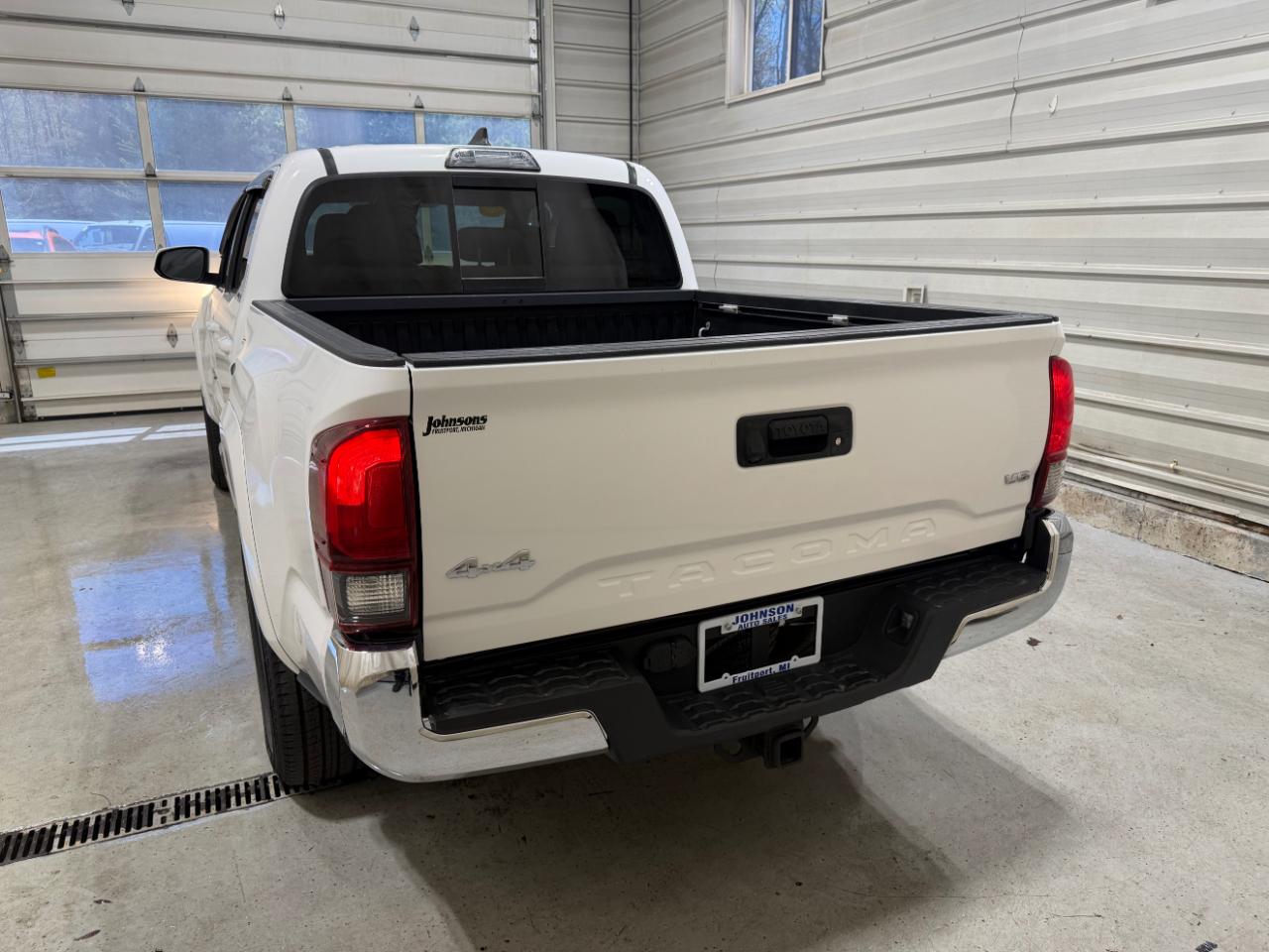 Toyota Tacoma 4WD TRD Sport Double Cab 5' Bed V6 AT (Natl) 2019