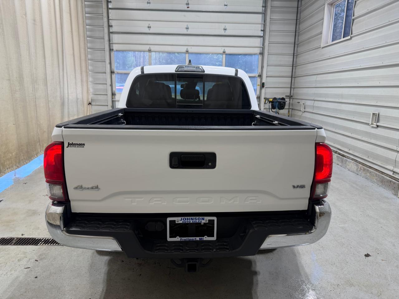 Toyota Tacoma 4WD TRD Sport Double Cab 5' Bed V6 AT (Natl) 2019