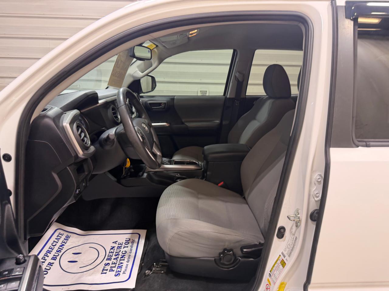 Toyota Tacoma 4WD TRD Sport Double Cab 5' Bed V6 AT (Natl) 2019