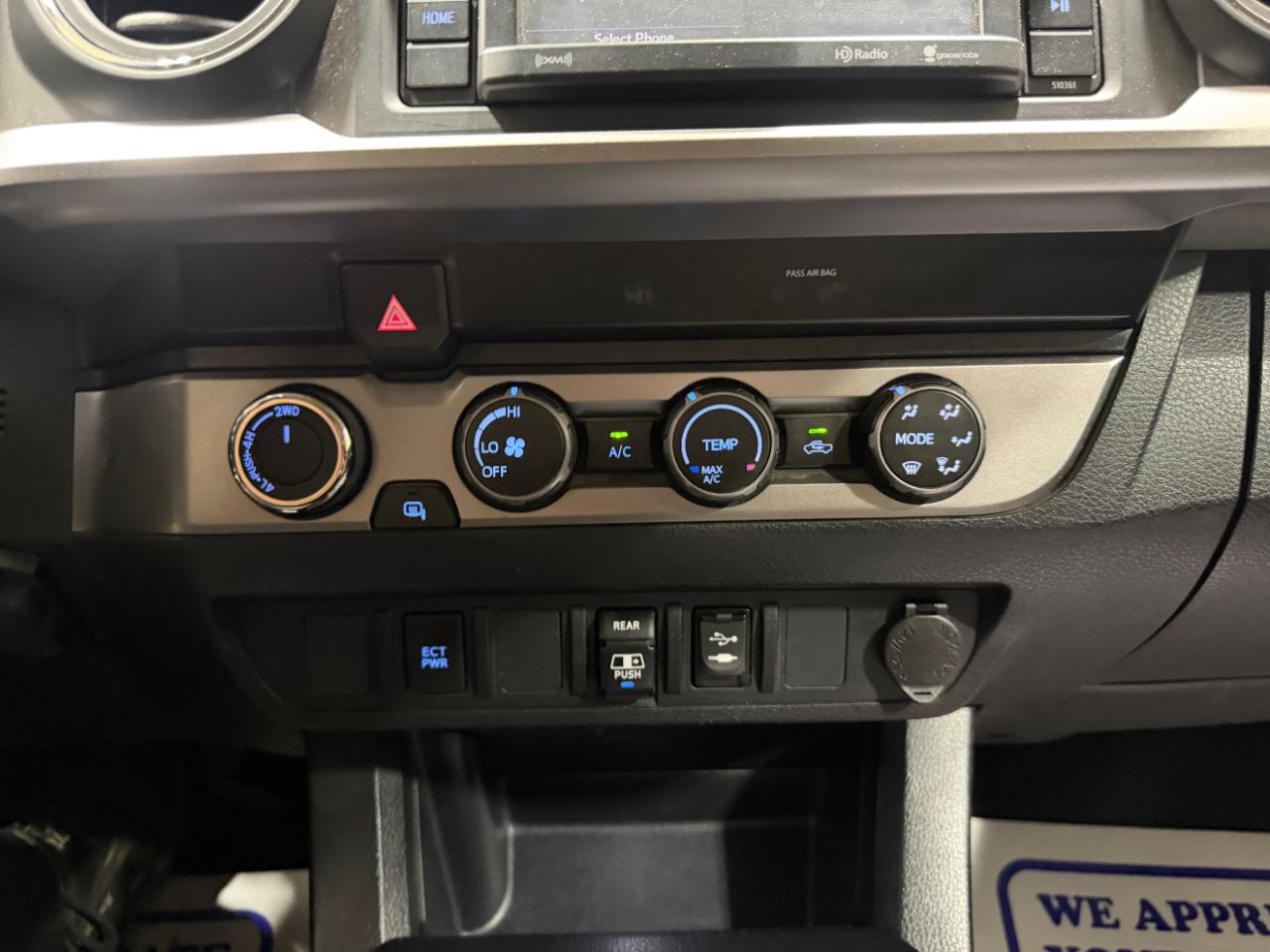 Toyota Tacoma 4WD TRD Sport Double Cab 5' Bed V6 AT (Natl) 2019
