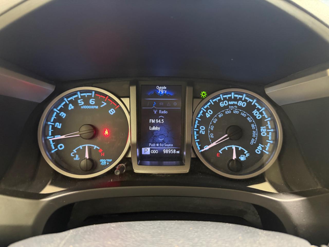 Toyota Tacoma 4WD TRD Sport Double Cab 5' Bed V6 AT (Natl) 2019