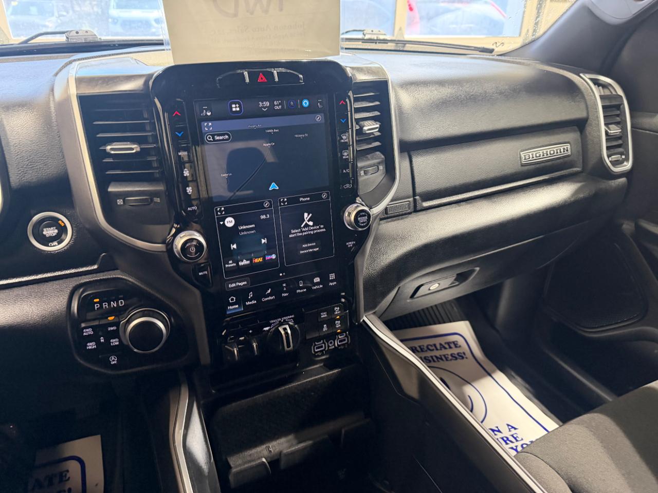 RAM 1500 Big Horn 4x4 Crew Cab 5'7" Box 2023