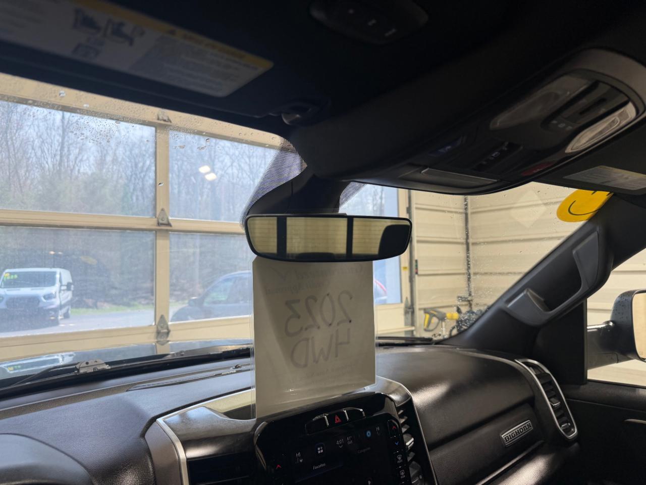 RAM 1500 Big Horn 4x4 Crew Cab 5'7" Box 2023