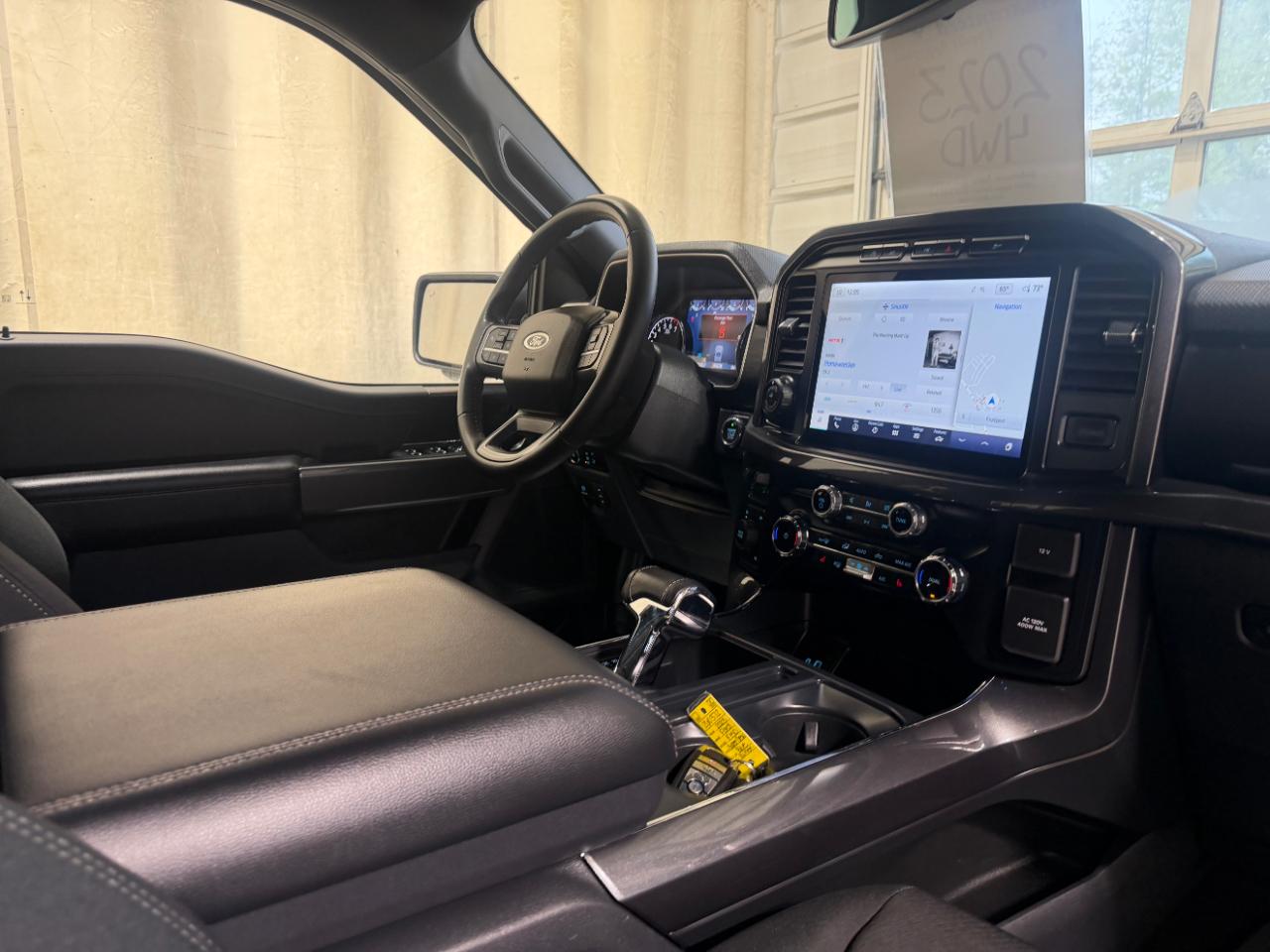 Ford F-150 XLT 4WD SuperCrew 5.5' Box 2023
