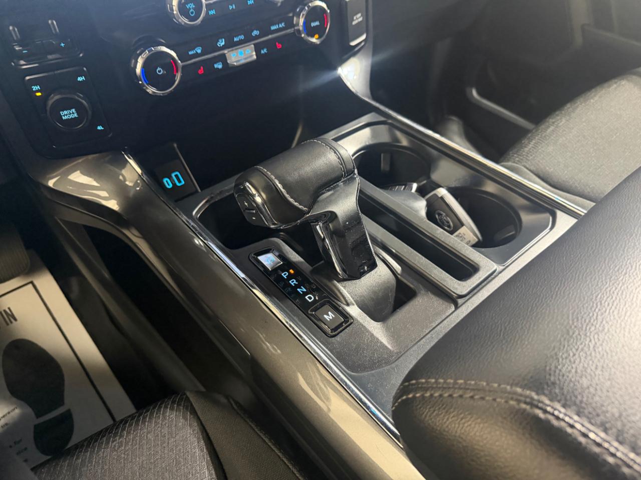 Ford F-150 XLT 4WD SuperCrew 5.5' Box 2023