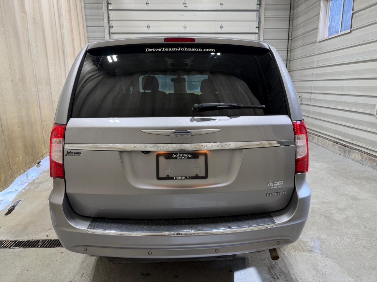 Chrysler Town & Country 4dr Wgn Limited 2014