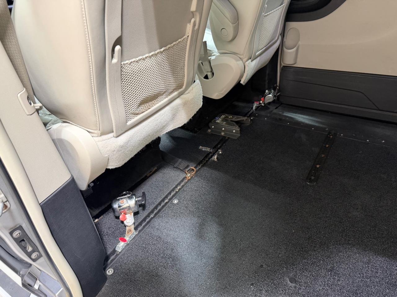 Chrysler Town & Country 4dr Wgn Limited 2014