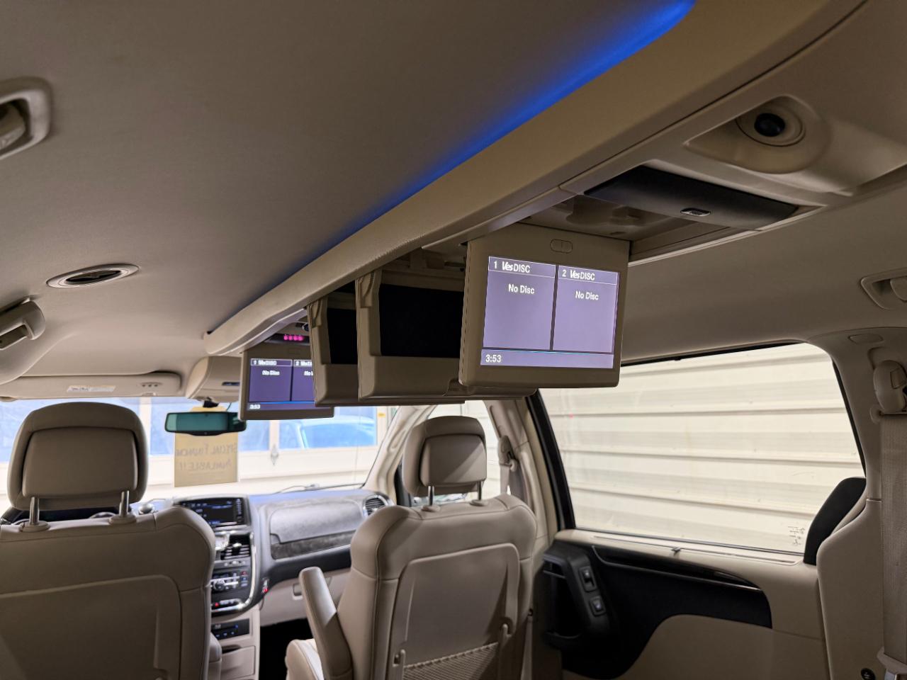 Chrysler Town & Country 4dr Wgn Limited 2014