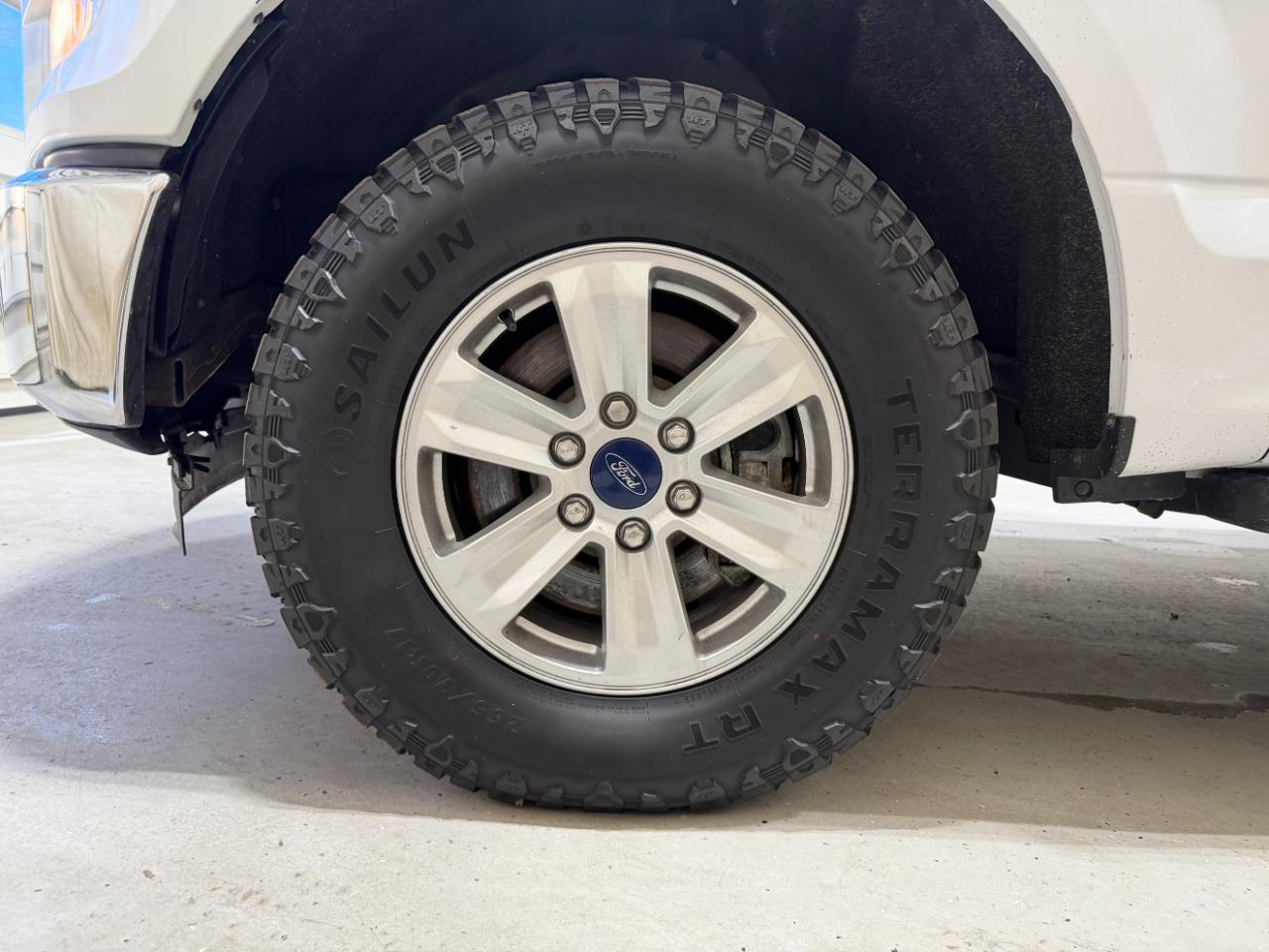 Ford F-150 4WD SuperCab 145" XLT 2016
