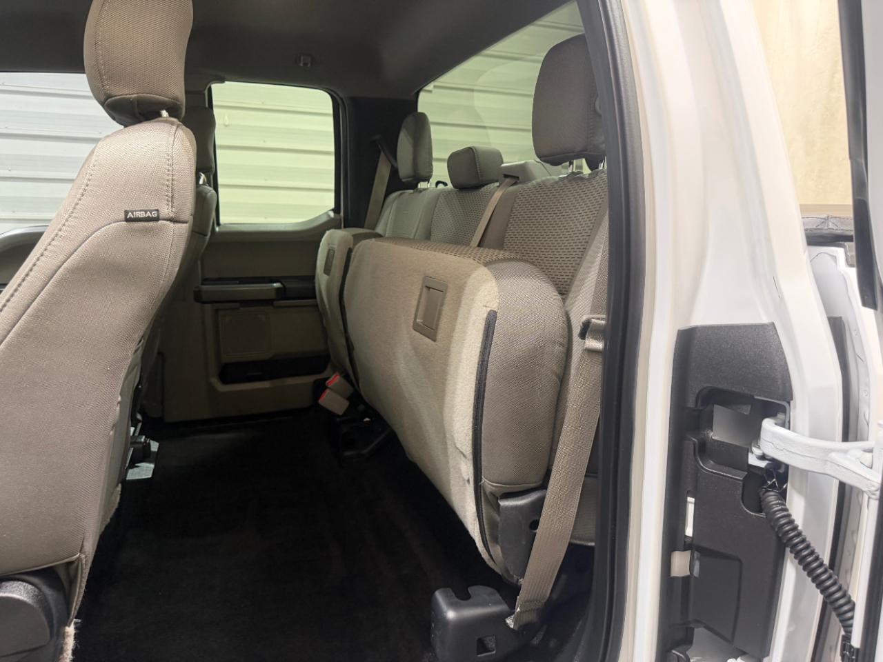 Ford F-150 4WD SuperCab 145" XLT 2016