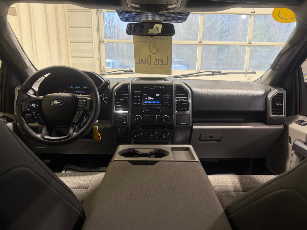 Ford F-150 4WD SuperCab 145" XLT 2016