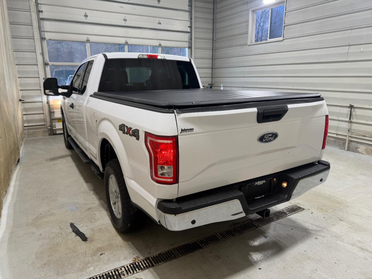 Ford F-150 4WD SuperCab 145" XLT 2016