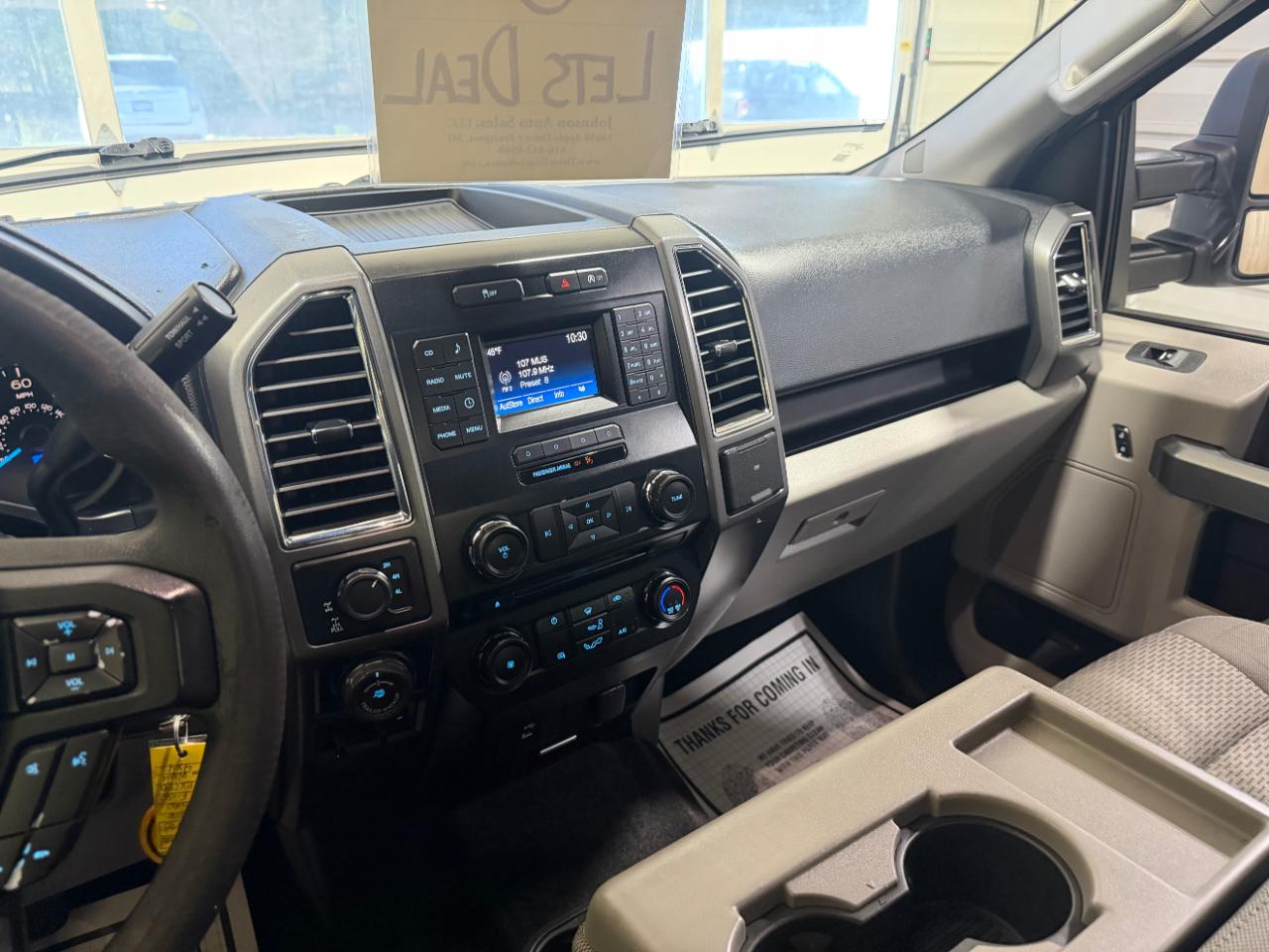 Ford F-150 4WD SuperCab 145" XLT 2016