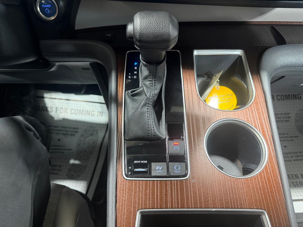 Toyota Sienna LE AWD 8-Passenger (Natl) 2023