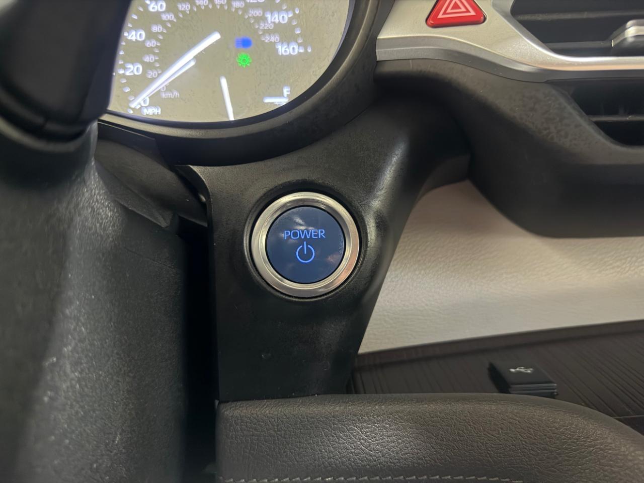 Toyota Sienna LE AWD 8-Passenger (Natl) 2023