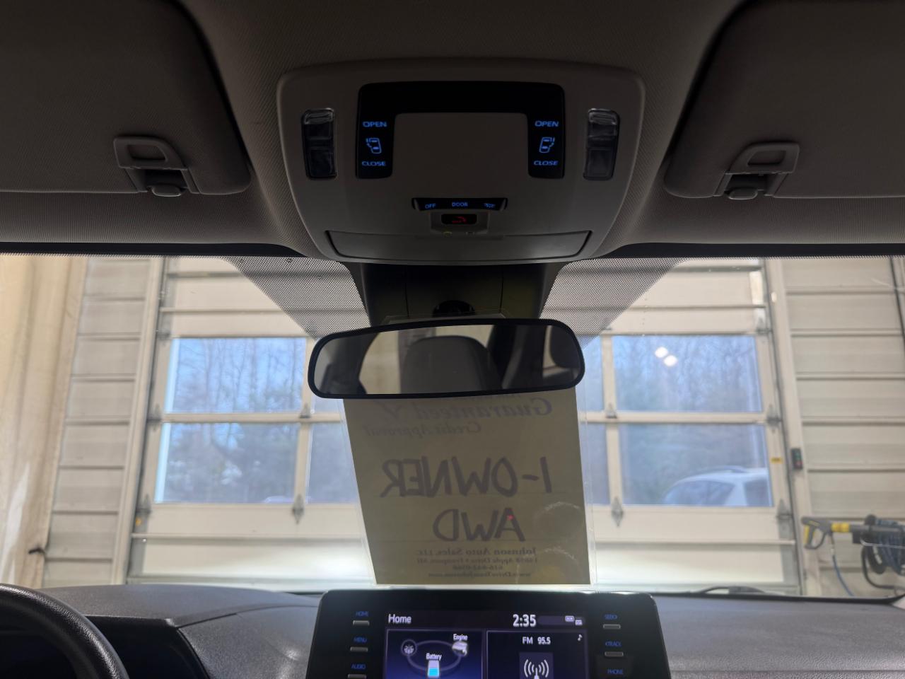 Toyota Sienna LE AWD 8-Passenger (Natl) 2023