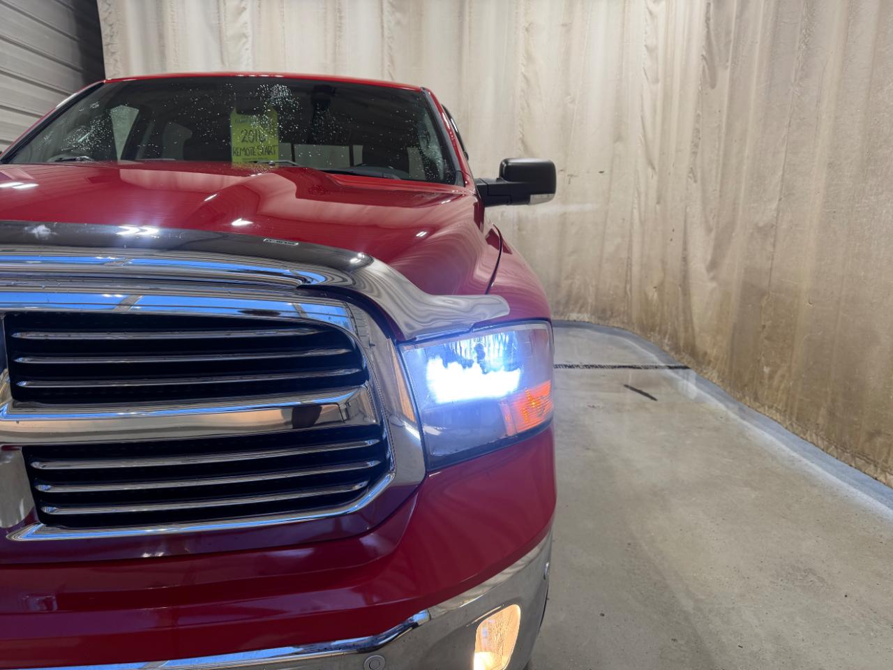 RAM 1500 4WD Crew Cab 140.5" Big Horn 2016