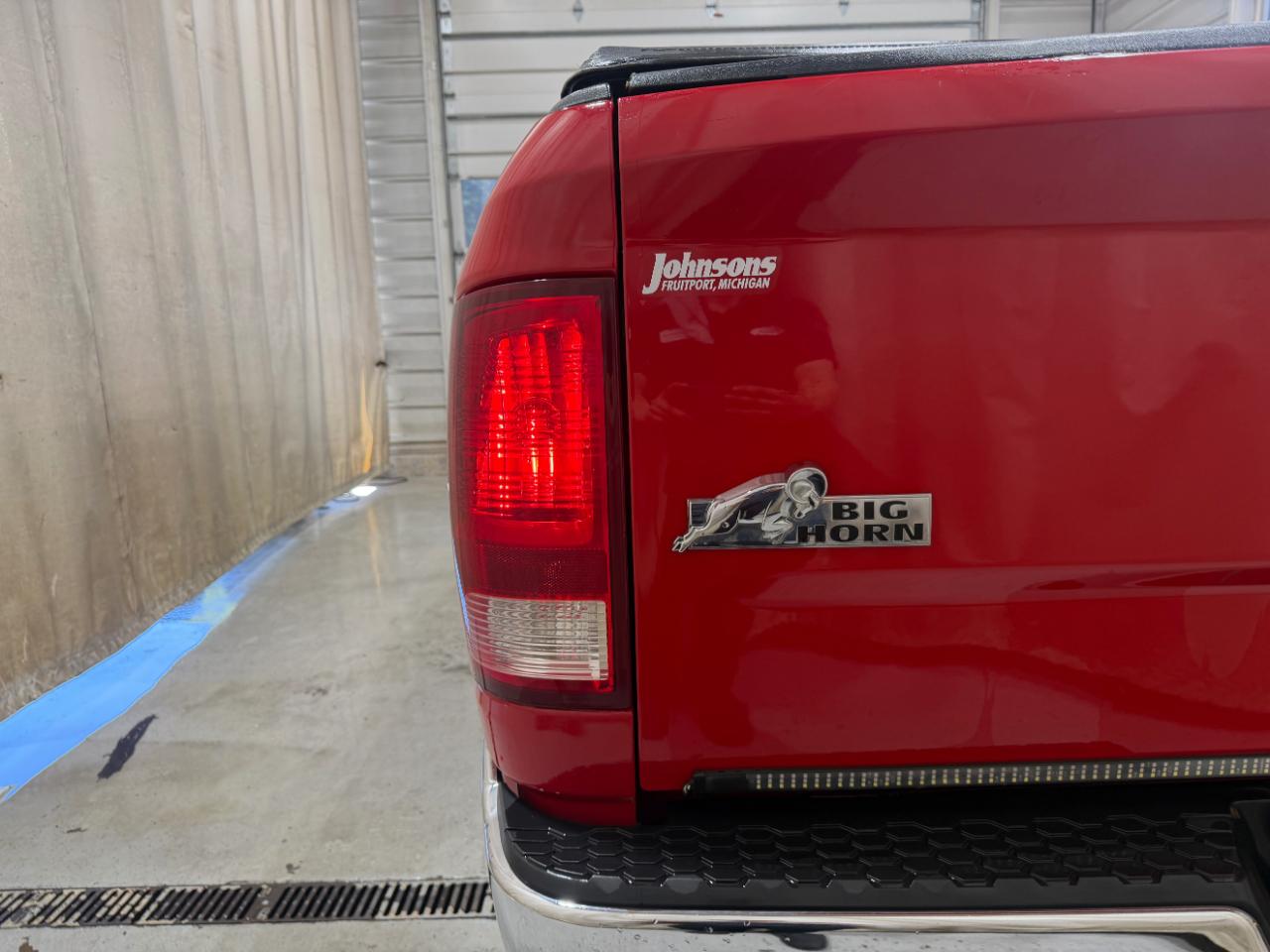 RAM 1500 4WD Crew Cab 140.5" Big Horn 2016
