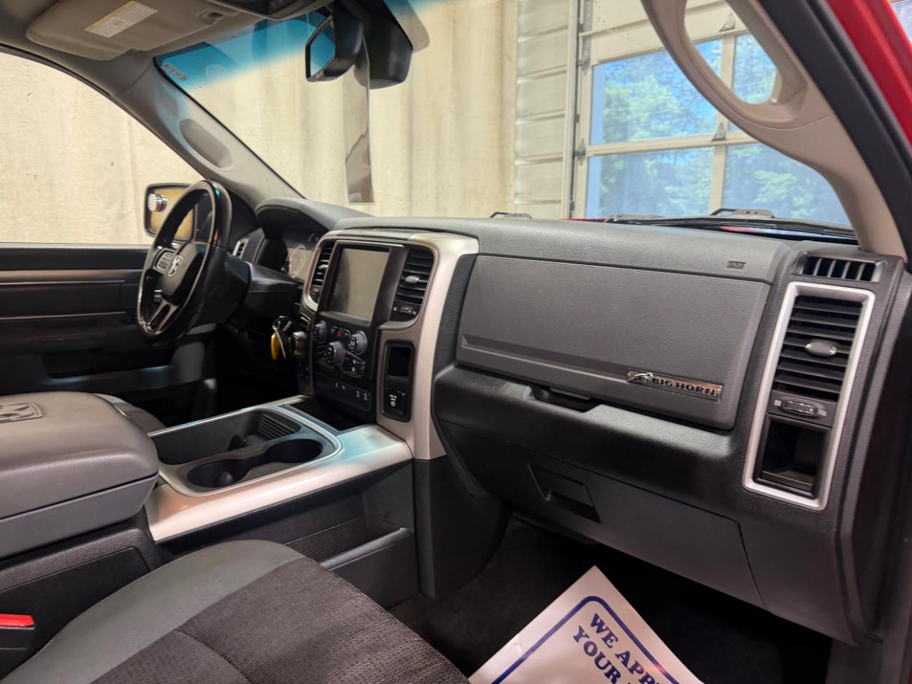 RAM 1500 4WD Crew Cab 140.5" Big Horn 2016