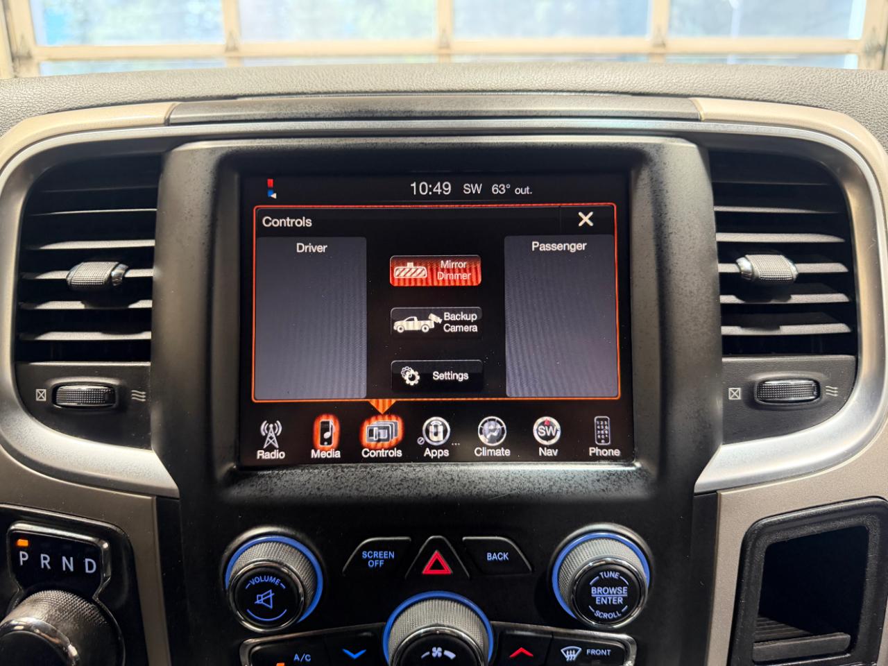 RAM 1500 4WD Crew Cab 140.5" Big Horn 2016
