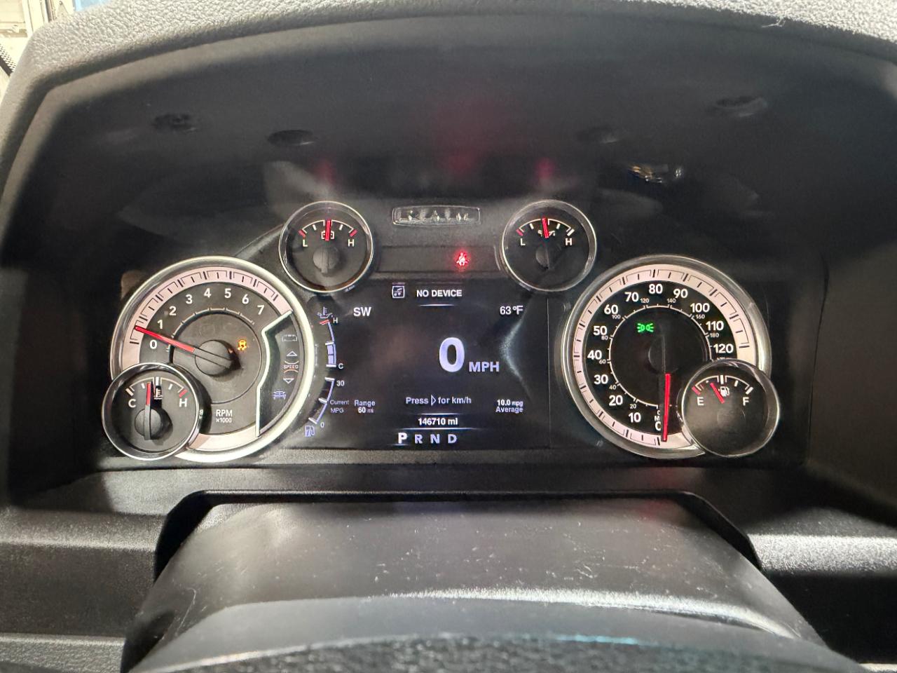 RAM 1500 4WD Crew Cab 140.5" Big Horn 2016