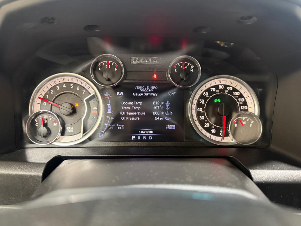 RAM 1500 4WD Crew Cab 140.5" Big Horn 2016
