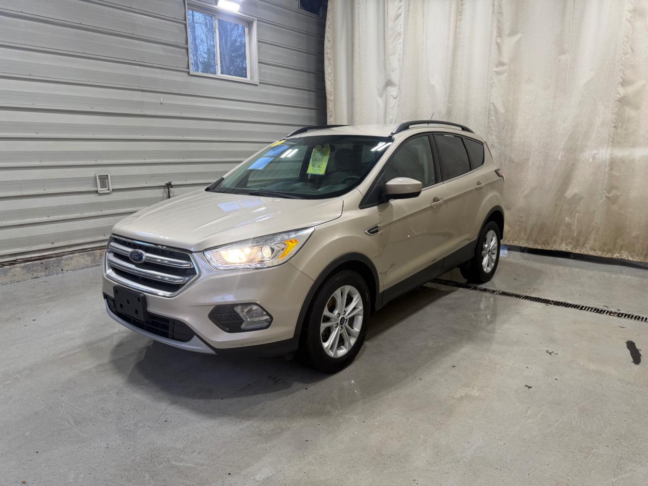 Ford Escape SE FWD 2017