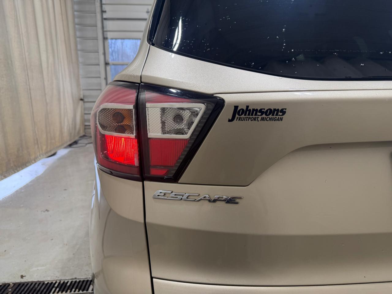 Ford Escape SE FWD 2017