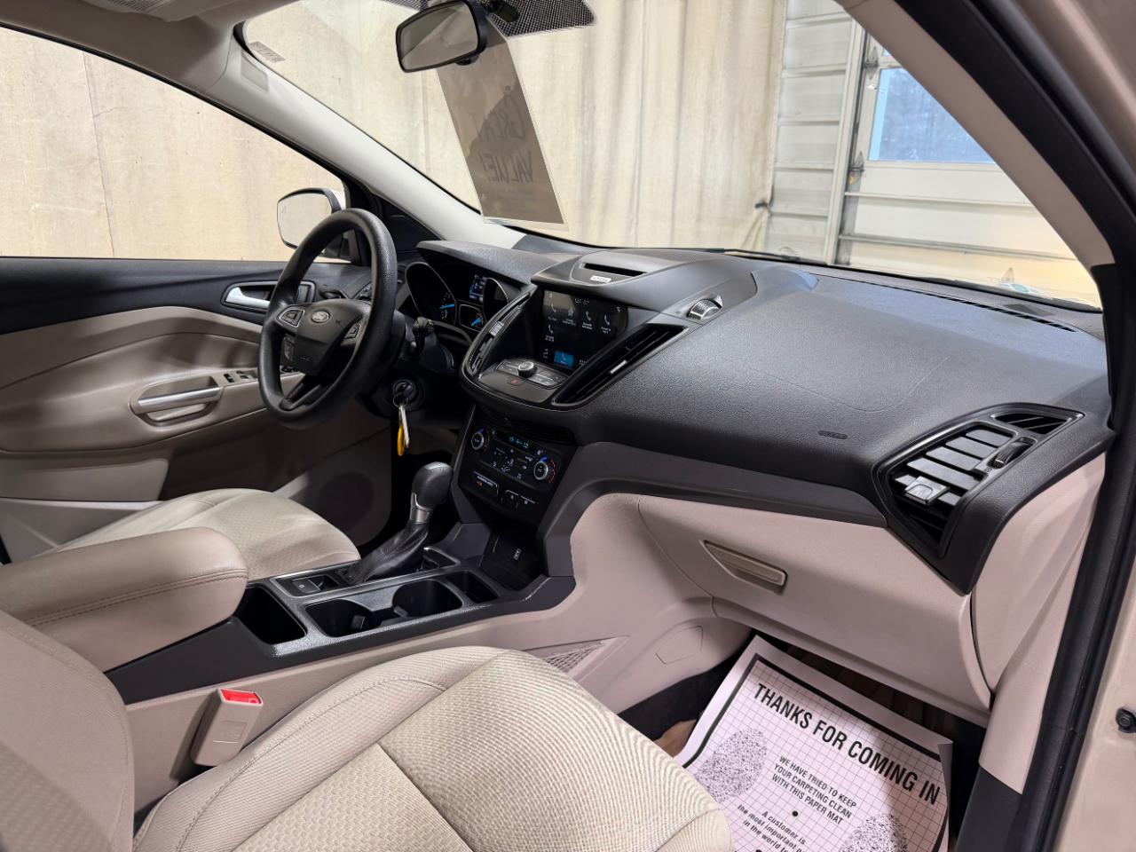 Ford Escape SE FWD 2017