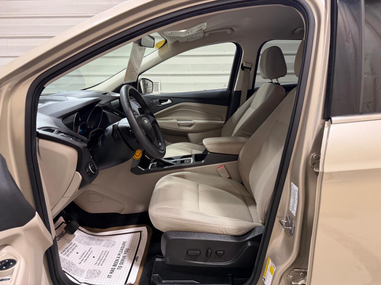 Ford Escape SE FWD 2017