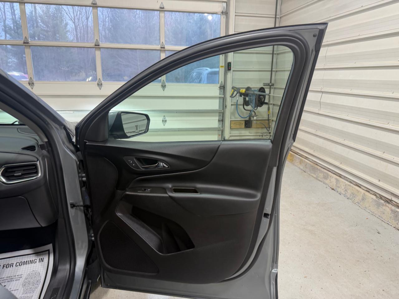 Chevrolet Equinox AWD 4dr LT w/2FL 2024