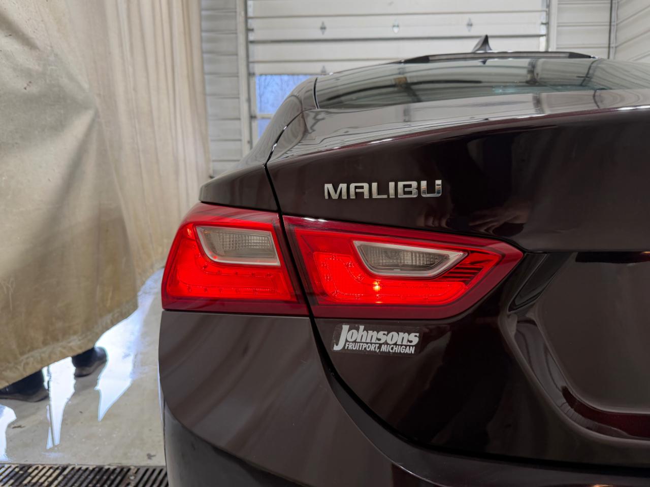 Chevrolet Malibu 4dr Sdn LS w/1LS 2020