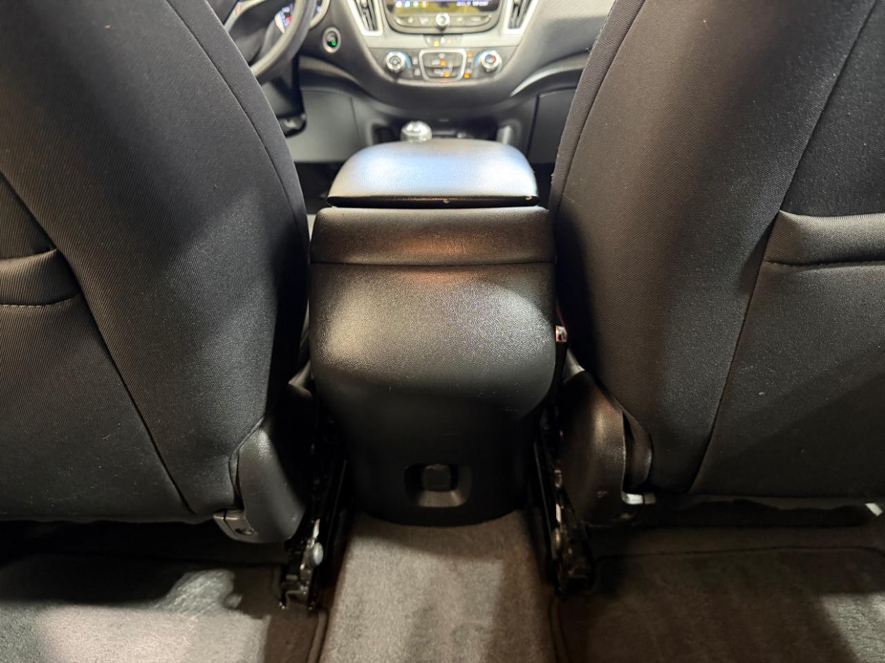 Chevrolet Malibu 4dr Sdn LS w/1LS 2020