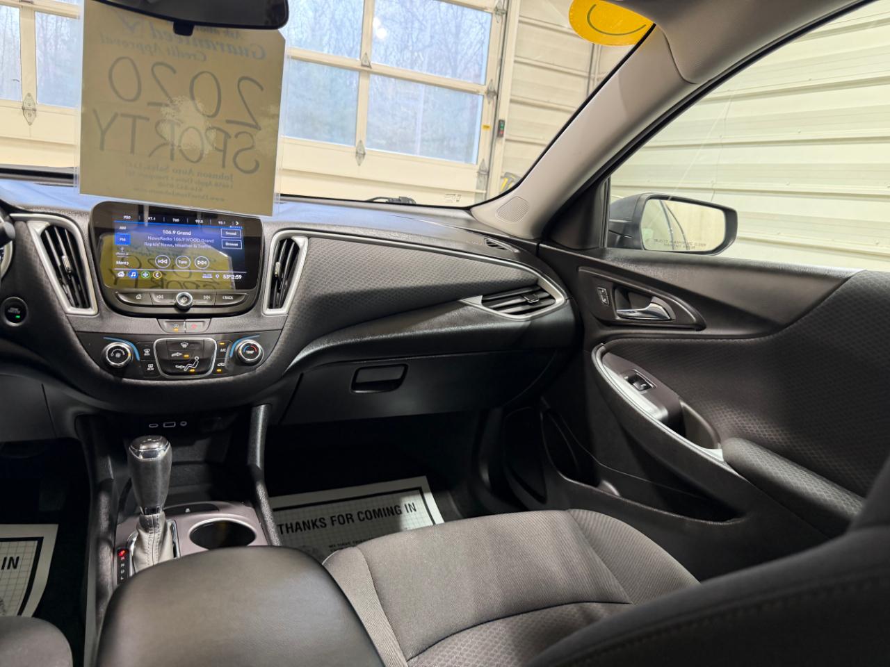 Chevrolet Malibu 4dr Sdn LS w/1LS 2020