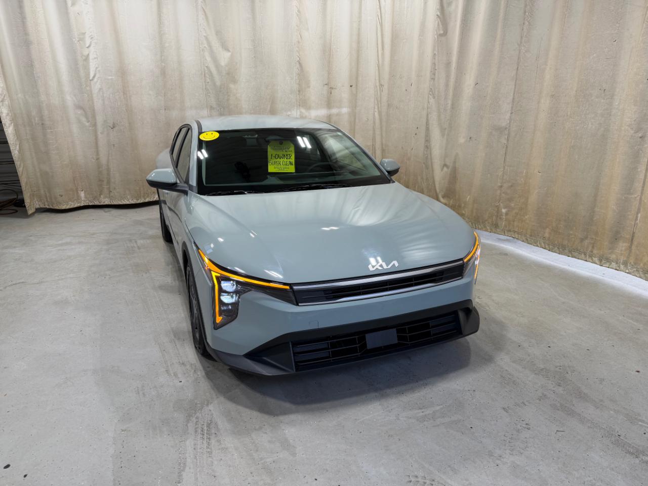 Kia K4 LXS FWD 2025