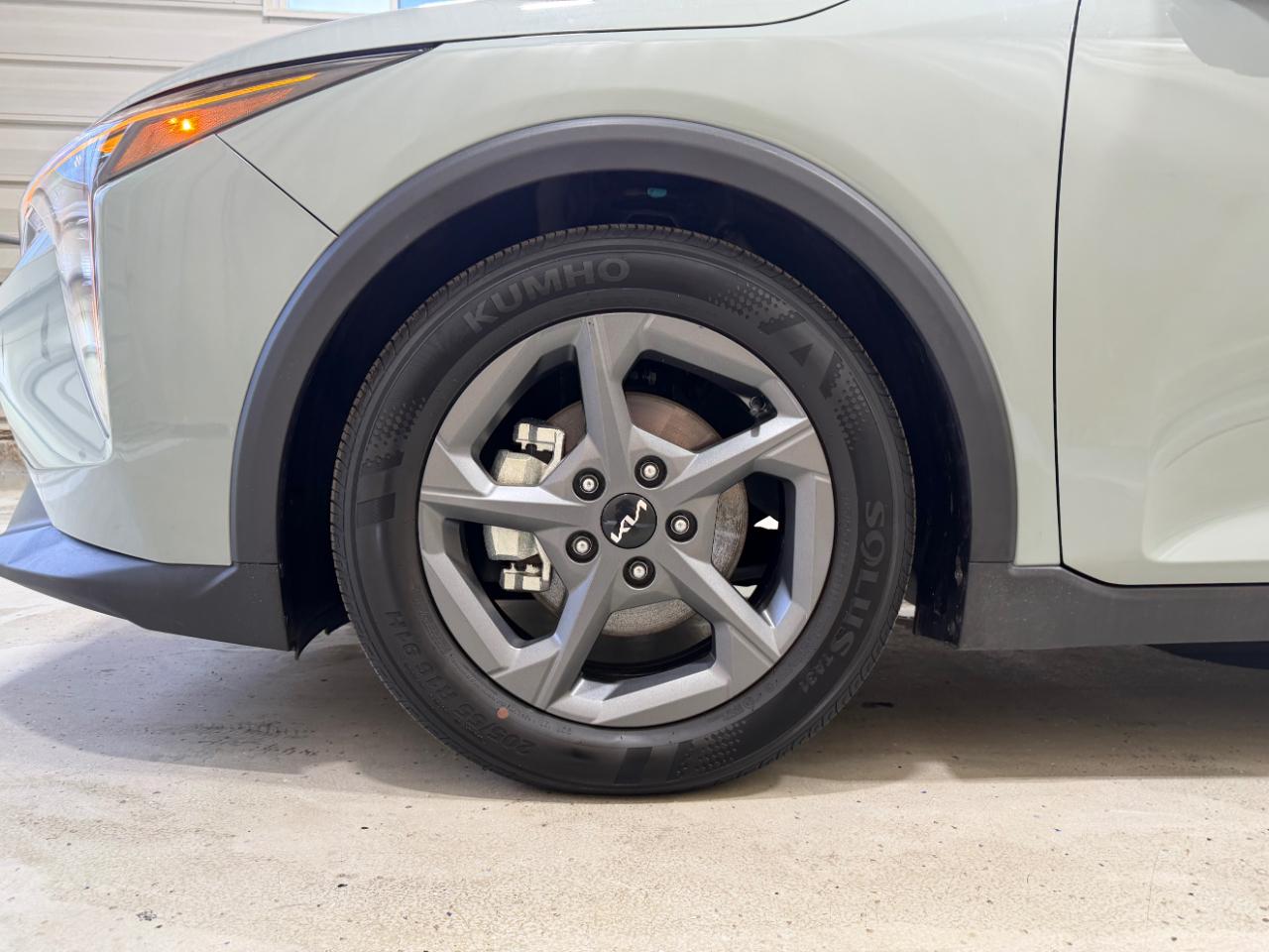 Kia K4 LXS FWD 2025