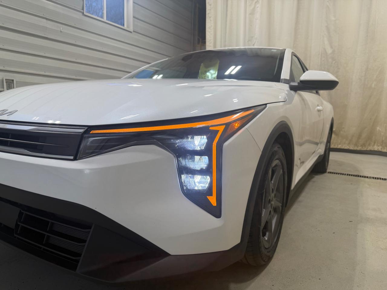 Kia K4 LXS FWD 2025