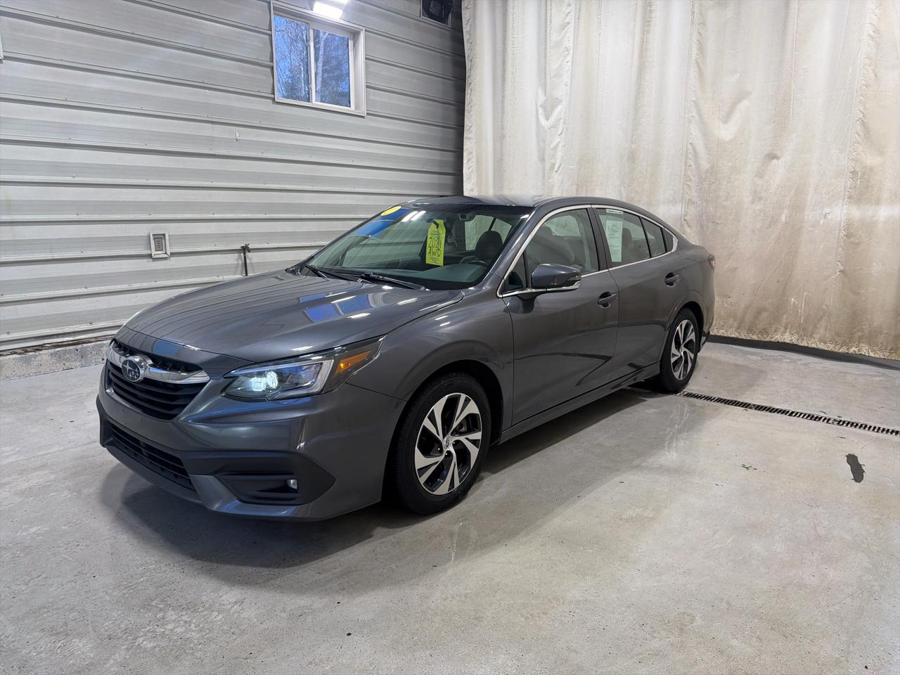 Subaru Legacy Premium CVT 2021