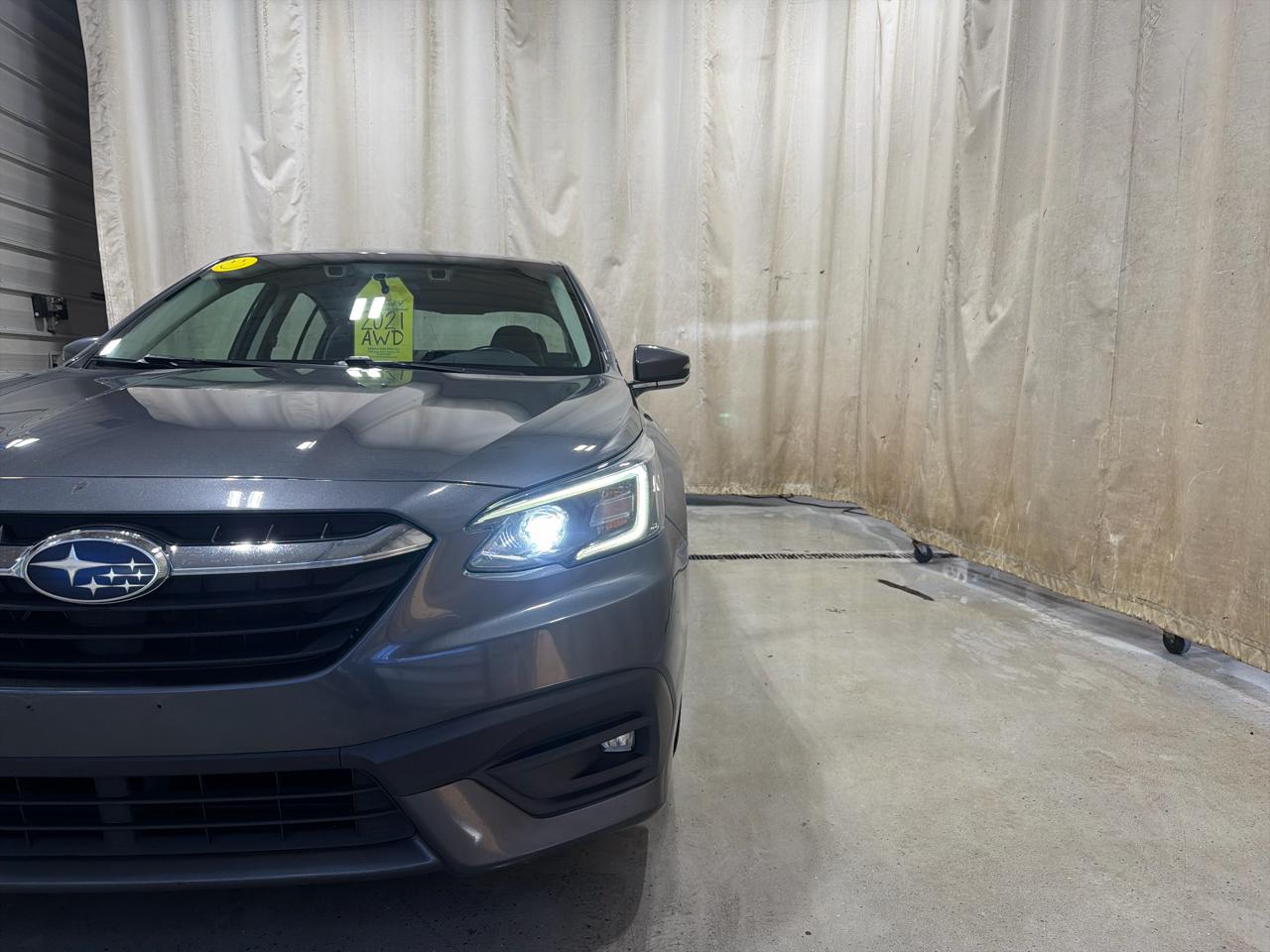 Subaru Legacy Premium CVT 2021